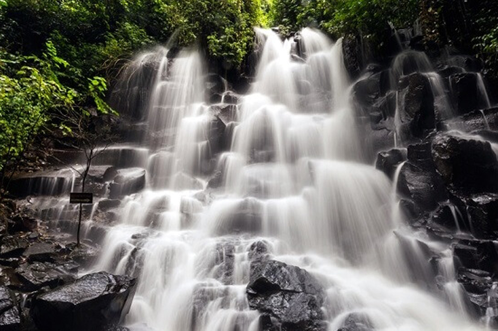 kanto-lampo-waterfall